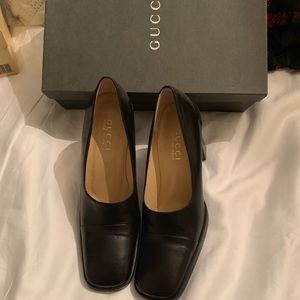 Gucci black square heel pumps💋